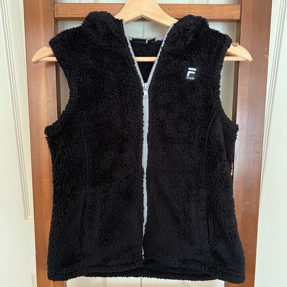 Fuzzy black zip up hoodie vest